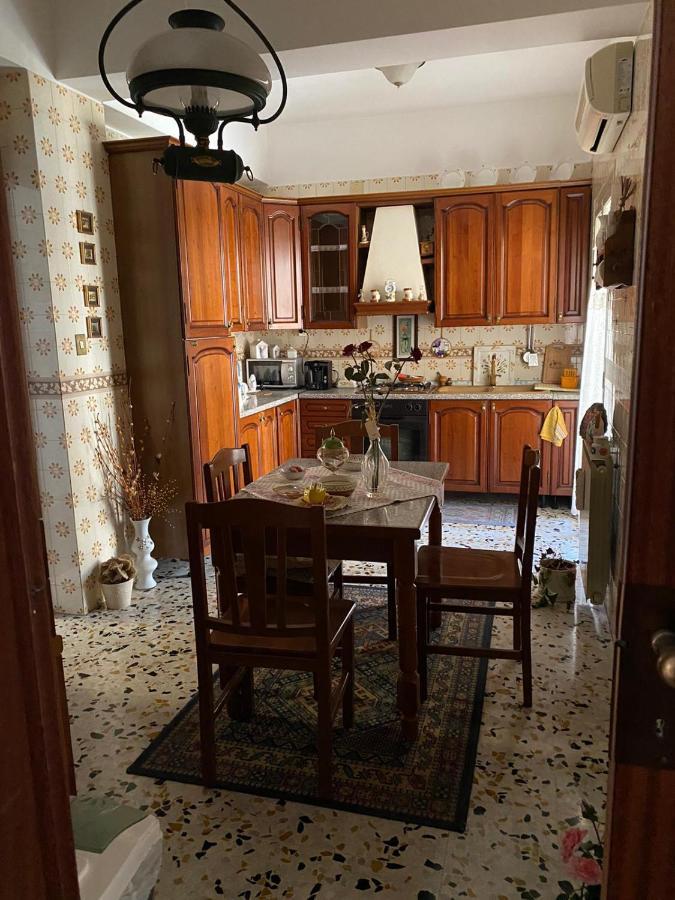 דירות מסינה La Finestra Sullo Stretto מראה חיצוני תמונה